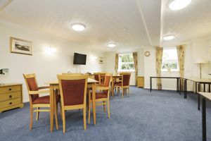 RESIDENTS LOUNGE- click for photo gallery